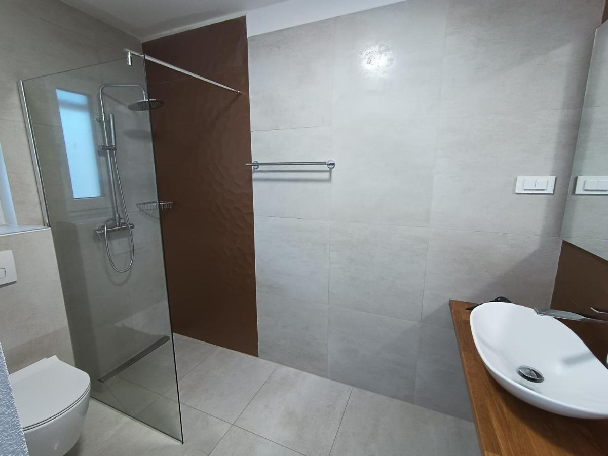 Aparthotel Dalmacija Privlaka  Kültér fotó